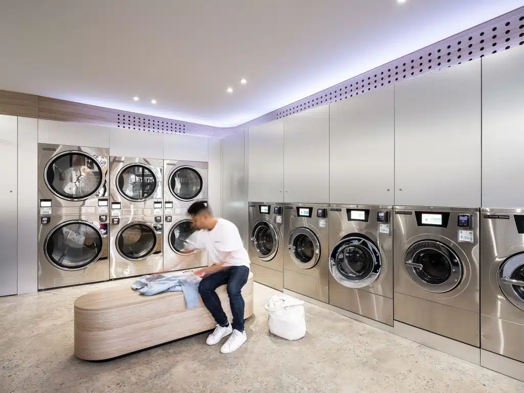 Sample bright modern laundromat interior used to visualise the future Peakhurst Laundromat hero photo